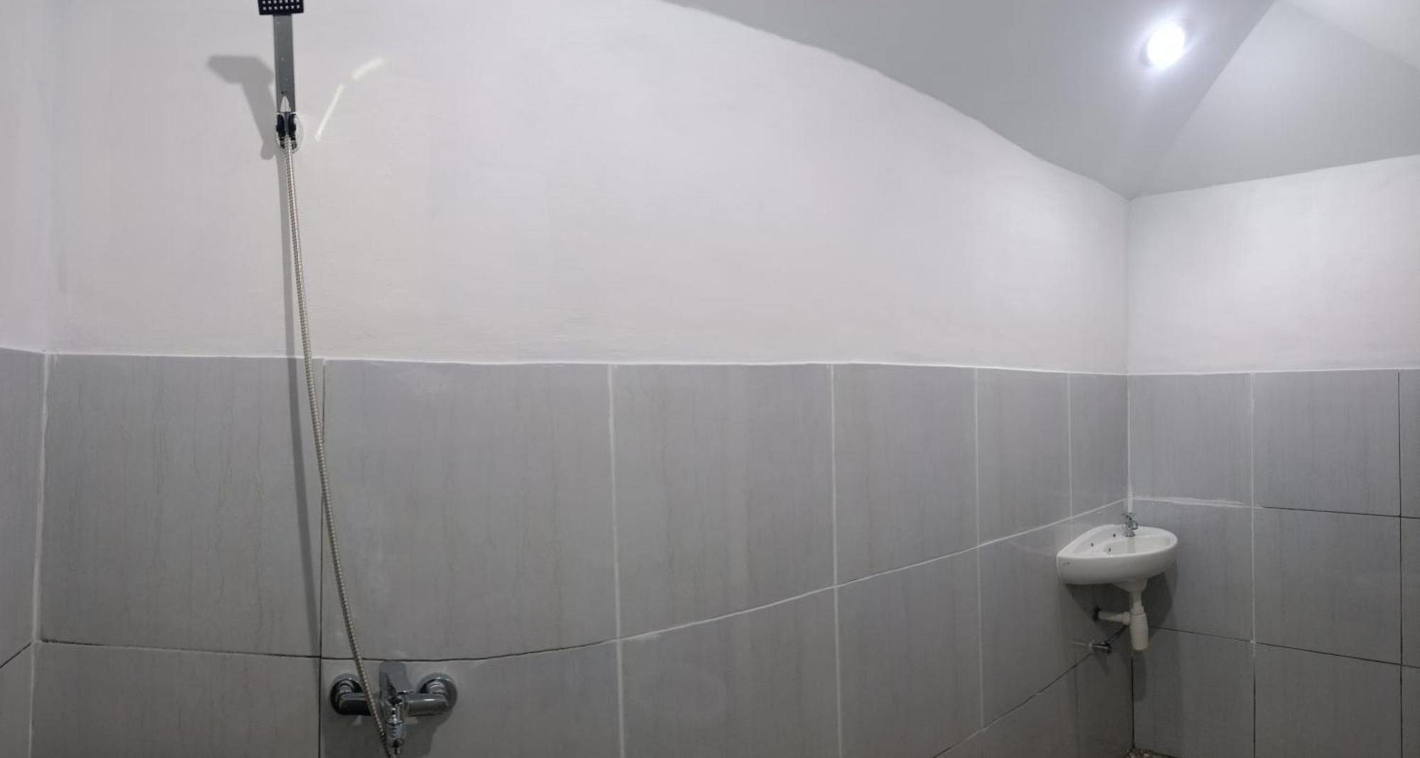 Bayan Exotic Homestay Сенару Екстериор снимка
