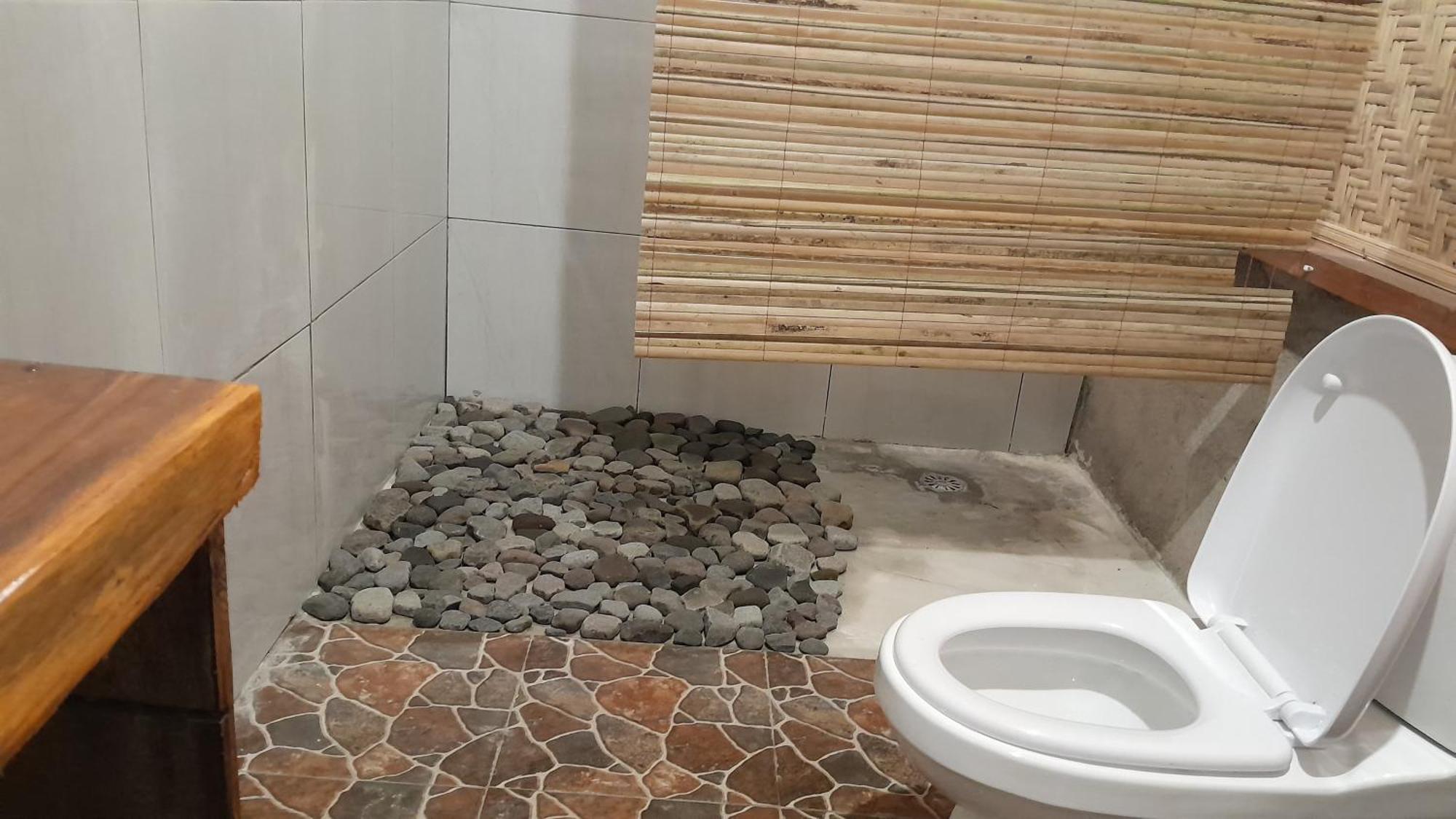 Bayan Exotic Homestay Сенару Екстериор снимка